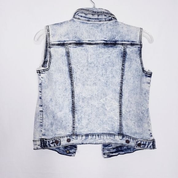 Buffalo David Bitton Acid Washed Distressed Denim Jean Jacket Vest Size Small - Picture 4 of 7